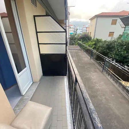 La Pergola 2*