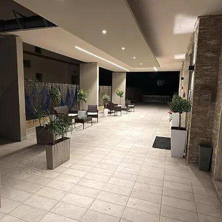 ホテル La Pergola ロアーノ